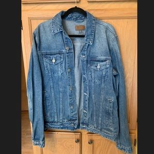 NWOT ASOS Men’s Denim Jean Jacket Med